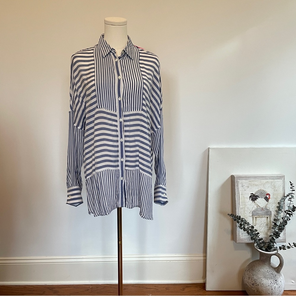 Vilagallo Coastal Nautical Top Women Sz 42 Resort Euro Chic Striped Shirt Button